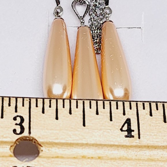 Peach Shell Pearl Drop Earrings and Pendant in 925 Sterling Silver 20 inch - Picture 3 of 3